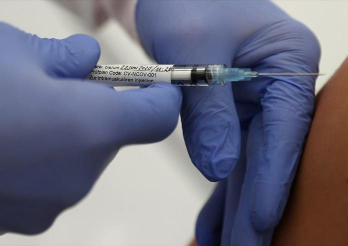 Κορονοϊός: Ανοίγει η πλατφόρμα για τα επικαιροποιημένα εμβόλια