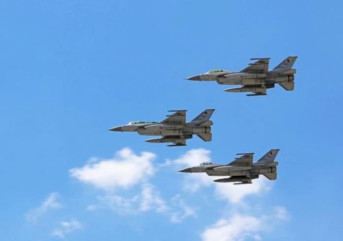 Μενέντεζ: Δεν θα εγκρίνω την πώληση F16 στην Τουρκία