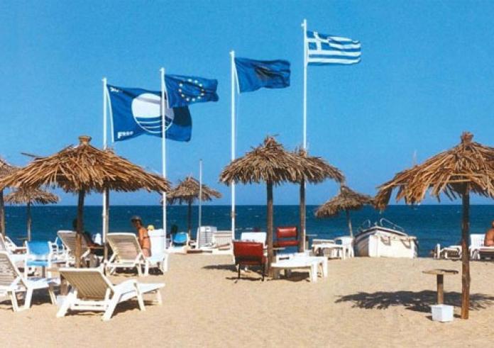 Αφαιρέθηκε η Γαλάζια Σημαία από 13 ελληνικές ακτές - Ποιες είναι