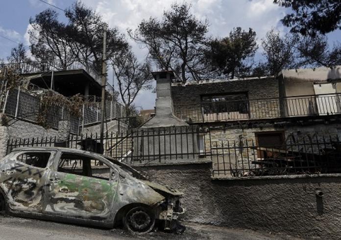 Δίκη για το Μάτι: Ευθύνες στην Πυροσβεστική για την μη ενημέρωση Τσίπρα από την Ρένα Δούρου