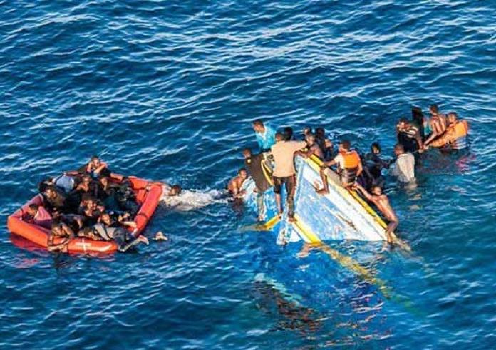 Λέσβος: Διακινητές έσκισαν βάρκα και προκάλεσαν ναυάγιο – Διασωθήκαν 40 μετανάστες