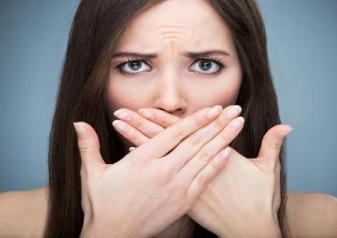 Το άγνωστο σημάδι του καρκίνου του στόματος που μπορεί να μπερδέψετε με πονόδοντο
