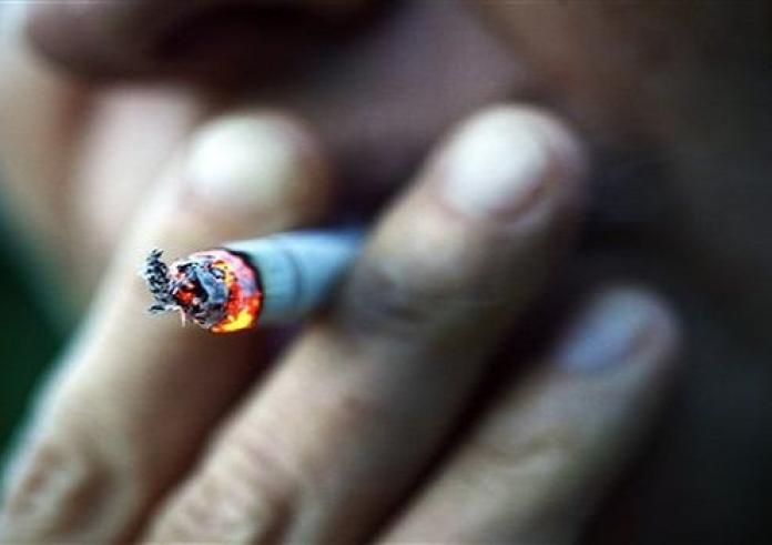 To κάπνισμα μπορεί να φταίει και για την τριχόπτωση