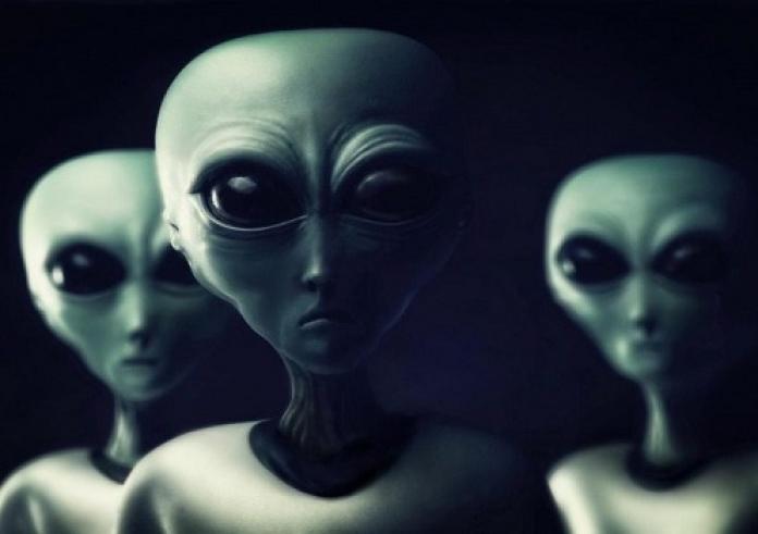 Κριμιζής: Στατιστικά υπάρχει ζωή αλλού – Τι απάντησε για τα UFO και τους εξωγήινους