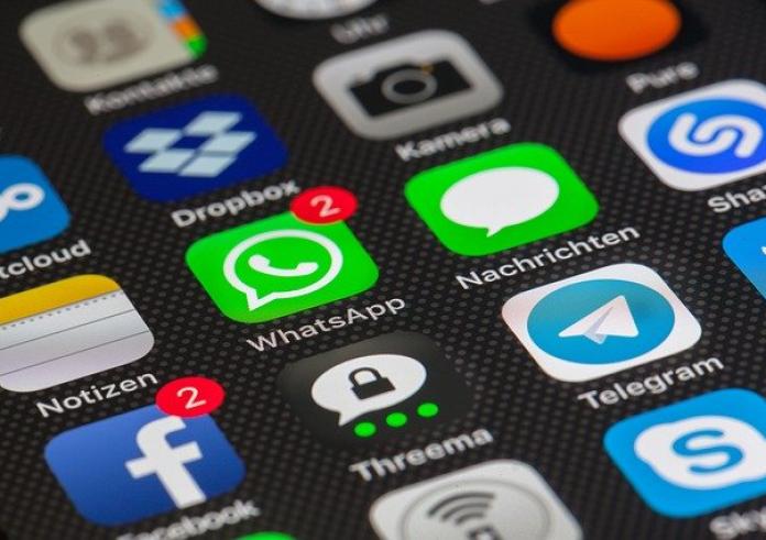 Τι ετοιμάζει το Facebook για WhatsApp και Messenger