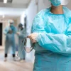 Σοκ στην Κρήτη: Διασωληνωμένο 3χρονο κορίτσι με εμφανή σημάδια κακοποίησης – Συνελήφθη η μητέρα, αναζητείται ο πατέρας