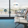 Νέες ρυθμίσεις για τις αεροπορικές μεταφορές: «Κλείδωσε» η συμφωνία στην ΕΕ για τα δικαιώματα των επιβατών