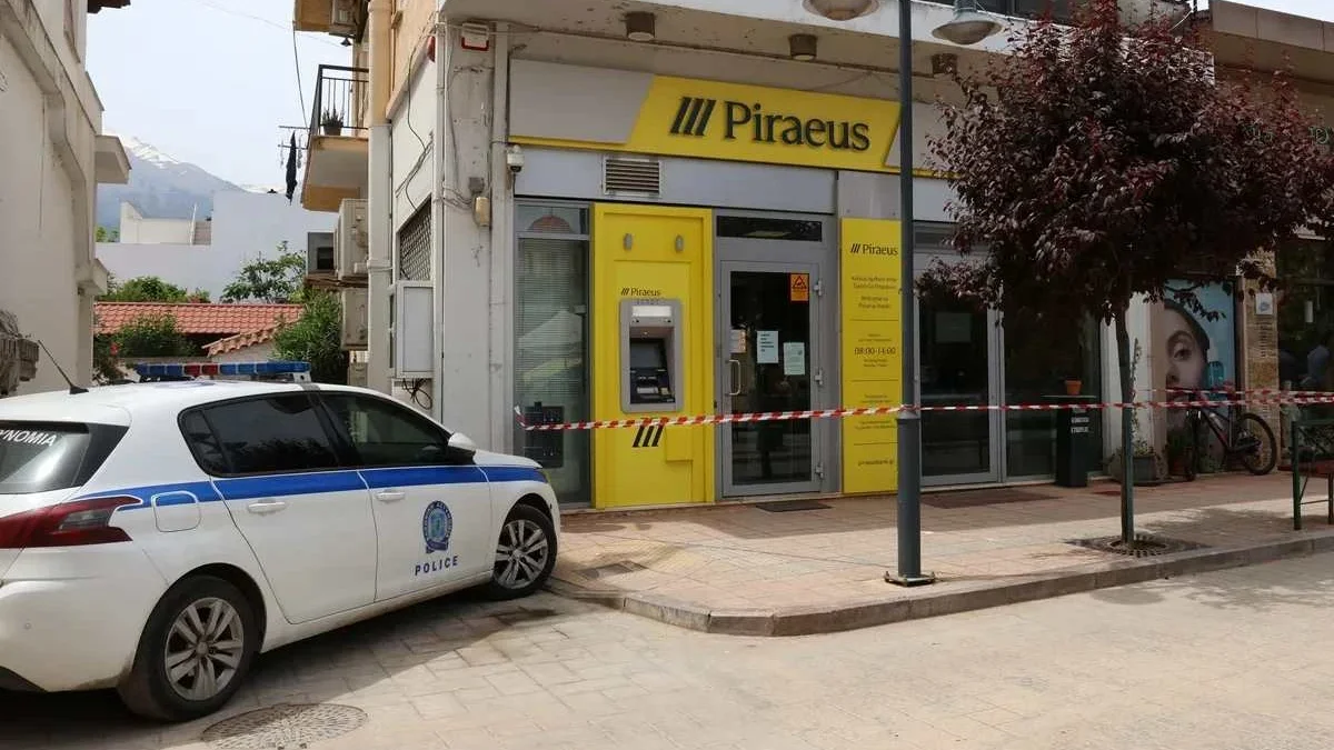 Το 'ελληνικό FBI' εξάρθρωσε τη συμμορία των '8' στην Τιθορέα: Στα δικαστήρια οι ληστές με το βαρύ οπλοστάσιο
