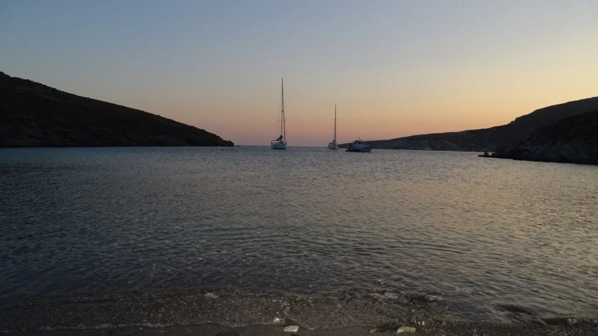 Ο καιρός αλλάζει ξανά: Νέο κύμα ζέστης με 38άρια και ισχυρό μελτέμι έρχεται