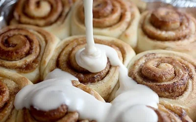 Εύκολη συνταγή για τα αγαπημένα cinnamon rolls