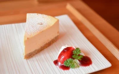 Cheesecake με λευκή σοκολάτα: Μία βελούδινη απολαυστική εμπειρία