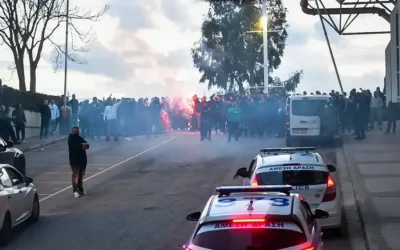 Παναθηναϊκός: Τραυματίες μετά από συμπλοκή με την Αστυνομία έξω από το ΟΑΚΑ – Πριν το Game 5 με τον Ολυμπιακό