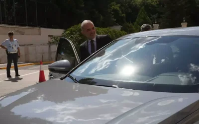 Ο Μάριος Σαλμάς διαγράφεται και από μέλος της ΝΔ