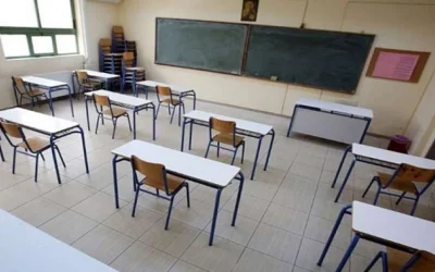 Προσοχή, γονείς: Τι σημαίνει «δικαιολογημένη» απουσία — οι κρυφές παγίδες που ρίχνουν τη φοίτηση