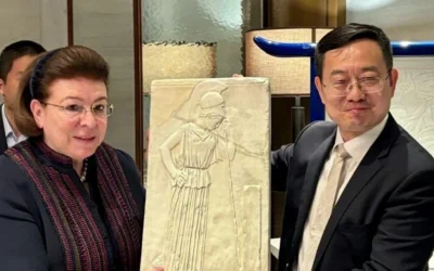 Λίνα Μενδώνη: Επίσημη επίσκεψη στην Κίνα για την έκθεση «Μύθοι της Κρήτης»