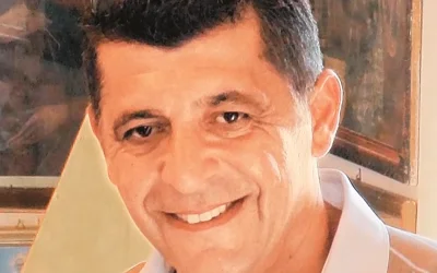 14 χρόνια χωρίς εσένα μπαμπά κι όμως ζεις ακόμα μέσα μας – Συγκινεί η κόρη του Μανώλη Καντάρη