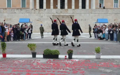 Ψηφίζεται η τροπολογία για το Μνημείο του Αγνώστου Στρατιώτη – Τι αλλάζει και γιατί προκαλεί αντιδράσεις