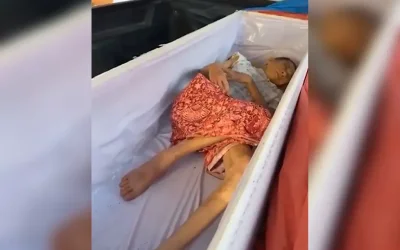Απίστευτο περιστατικό στην Ταϊλάνδη: 65χρονη ξύπνησε μέσα στο φέρετρο λίγο πριν από την αποτέφρωση