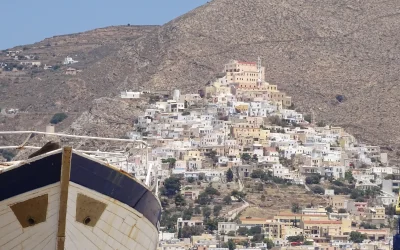 Κρήτη και Σύρος: Δύο κορυφαίοι προορισμοί για διακοπές το 2026