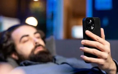 Το κρυφό κουμπί σε iPhone και Android που σώζει τα μάτια σας και τη μελατονίνη σας πριν τον ύπνο
