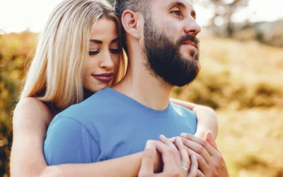 Η θεωρία των 7 λεπτών: Γιατί αυτός ο χρόνος είναι αρκετός για να σώσετε την επικοινωνία με τον σύντροφό σας
