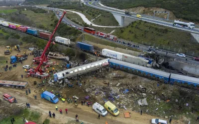 Τέμπη: 'Φως' στις διαδικασίες στον τόπο της τραγωδίας από το κατασχεθέν υλικό Μπατζόπουλου