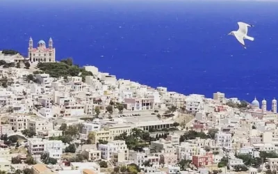 Σύρος: Το «μυστικό διαμάντι» των Κυκλάδων που εντυπωσιάζει τον κόσμο