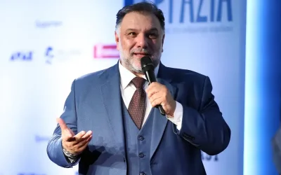 Γρηγόρης Αρναούτογλου: Εσπευσμένα στο νοσοκομείο με αφόρητους πόνου