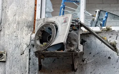 Έκρηξη στο κλιματιστικό: Ποιες αιτίες το καθιστούν «ωρολογιακή βόμβα»