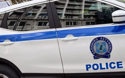 Θρίλερ στη Θεσσαλονίκη: Πτώμα γυναίκας εντοπίστηκε σε φωταγωγό εμπορικού κέντρου