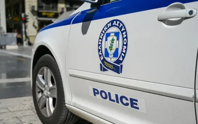 Ληστεία με φαλτσέτα από ανήλικη στη Χαλκιδική: Μπήκε με χειρουργική μάσκα σε μίνι μάρκετ