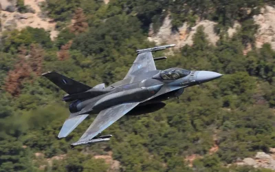 Αναγκαστική προσγείωση F-16 στο αεροδρόμιο Ζακύνθου: Καλά στην υγεία του ο πιλότος