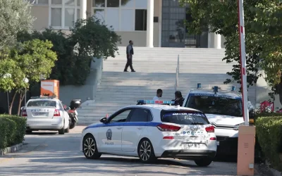 Φωτιά στο Σισμανόγλειο: Συνελήφθη άνδρας που δήλωσε ότι κάπνιζε