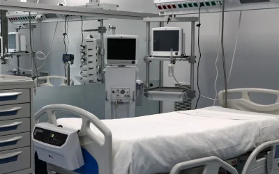 Κλινικά νεκρός ο 17χρονος που έπεσε από μπαλκόνι ξενοδοχείου στο Χαλάνδρι: Συνελήφθη ο ιδιοκτήτης μίνι μάρκετ