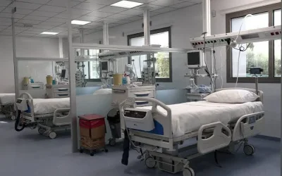 Ανήλικος έκανε βουτιά από προβλήτα στη Θεσσαλονίκη: Διασωληνωμένος στη ΜΕΘ. Δεν τον έχει αναζητήσει κανείς
