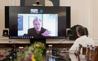 Ο Μητσοτάκης συζήτησε με τον Νόλαν για την κινηματογραφική «Οδύσσεια»