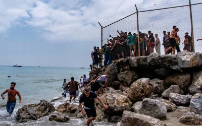 Σύνορα Ισπανίας - Μαρόκου: Ραγδαία αύξηση των ροών προς τη Θέουτα