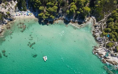 Ατύχημα στη Χαλκιδική: 13χρονος τουρίστας τραυματίστηκε σε θαλάσσιο πάρκο