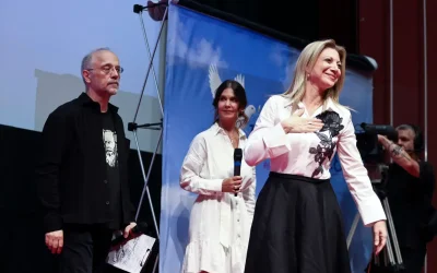 Ελπίδα για τη Δημοκρατία: Απάντηση Αυγερινού και Μουτσάτσου σε Καρυστιανού για τις αποχωρήσεις