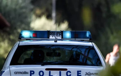 Θρίλερ στον Άγιο Δημήτριο: Αστυνομικός εντοπίστηκε νεκρός μέσα σε υπηρεσιακό αυτοκίνητο