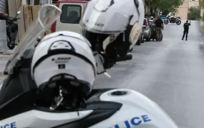 Αστυνομικός τραυματίστηκε σε καταδίωξη μοτοσικλετιστή στη Θεσσαλονίκη