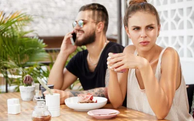 Πώς να διαχειριστείτε τη ζήλια στις σχέσεις: 8 αποτελεσματικοί τρόποι