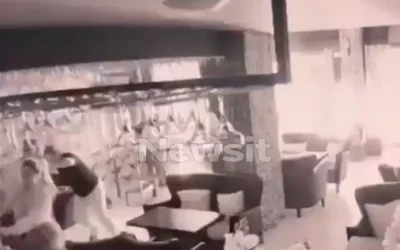 Εμπρηστική επίθεση με μολότοφ σε καφετέρια στον Άγιο Παντελεήμονα – Βίντεο ντοκουμέντο και δηλώσεις ιδιοκτήτη