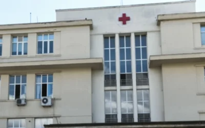 Άγρια επίθεση σε ειδικευόμενη νοσηλεύτρια στον Ερυθρό Σταυρό: Καταγγελία ΠΟΕΔΗΝ
