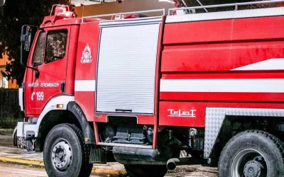 Φωτιά στο Μενίδι κοντά στο Στρατόπεδο Καποτά: Ήχησε το 112 – Κλειστή η Λεωφόρος Πάρνηθος