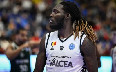 Η ΑΕΚ αποκτά τον Ντεάντρε Πίνκνεϊ για την προετοιμασία της
