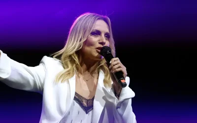 Η Πέγκυ Ζήνα στέλνει συγκινητικό μήνυμα στους θαυμαστές της μετά την περιοδεία