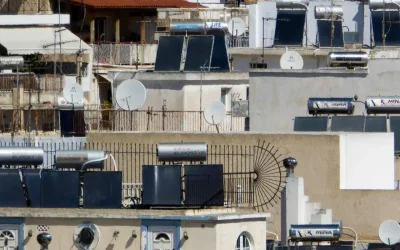 Ηλιακός και ηλεκτρικός θερμοσίφωνας: Ποιος συμφέρει καλύτερα;