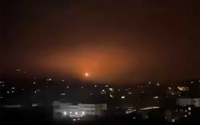 Ισραηλινές δυνάμεις προελαύνουν στη νότια Συρία, αεροπορικό πλήγμα στον Λίβανο