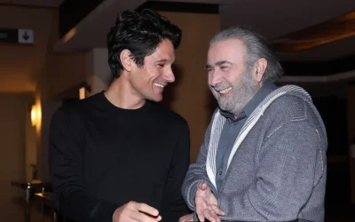 Λάκης Λαζόπουλος και Πάνος Βλάχος: Η χιουμοριστική ανάρτηση με AI και οι «ανταλλαγμένοι» κοιλιακοί